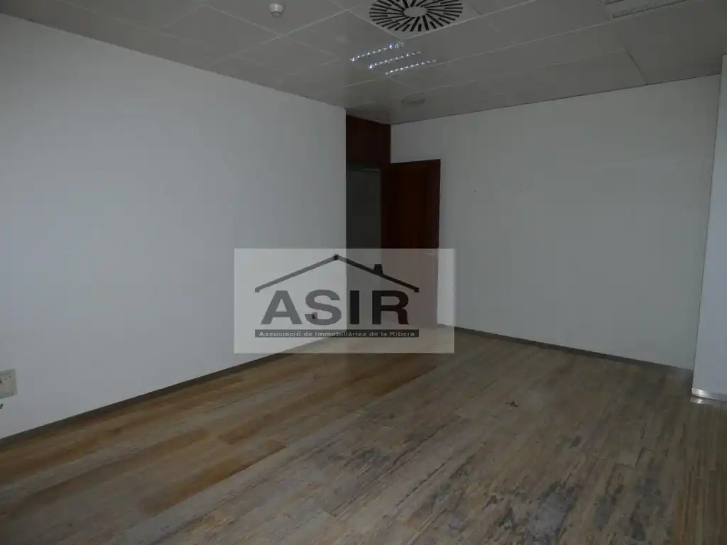 Gewerbefläche zur Miete in Casc Urbà, imagen 27