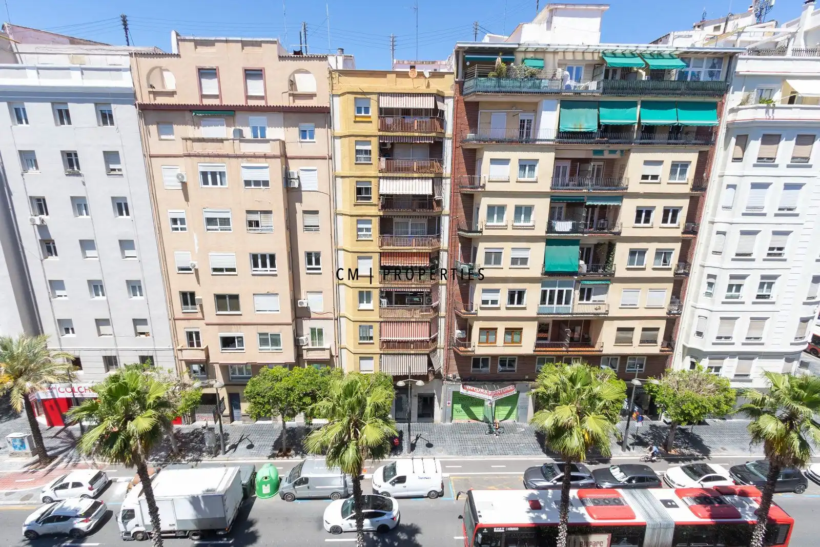 Exterior view of Flat for rent in Valencia  with Air Conditioner, Heating and Terrace