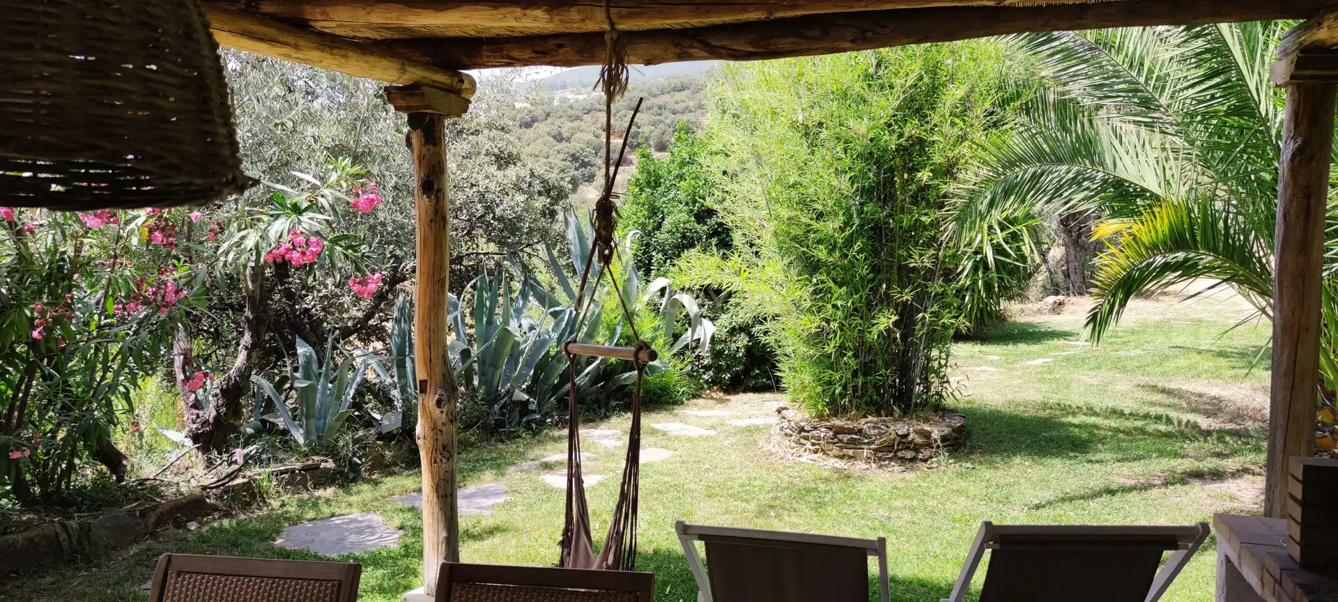 Jardín de Casa o chalet en venta en La Taha con Jardín privado, Trastero y Piscina