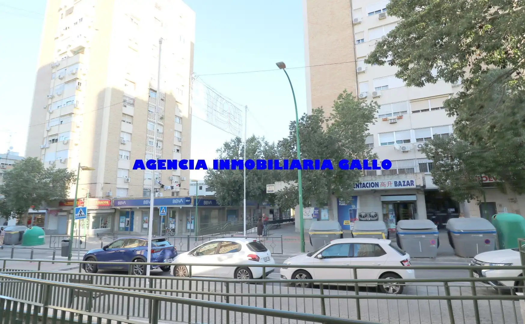 Exterior view of Commercial properties for sale in Sevilla  with Air Conditioner