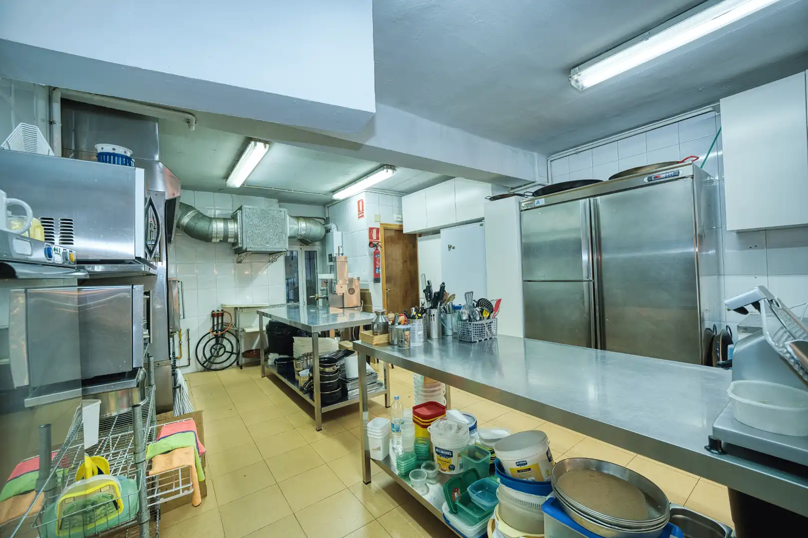 Cocina de Local en traspaso en Valencia con Aire acondicionado, Amueblado y Internet