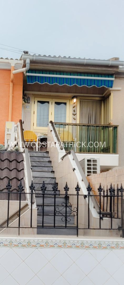 Single-family semi-detached for sale in Calle Díaz de Mendoza, Centro
