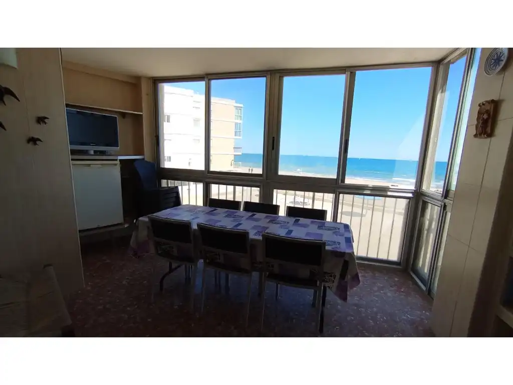 Apartamento en venta en El Perellonet