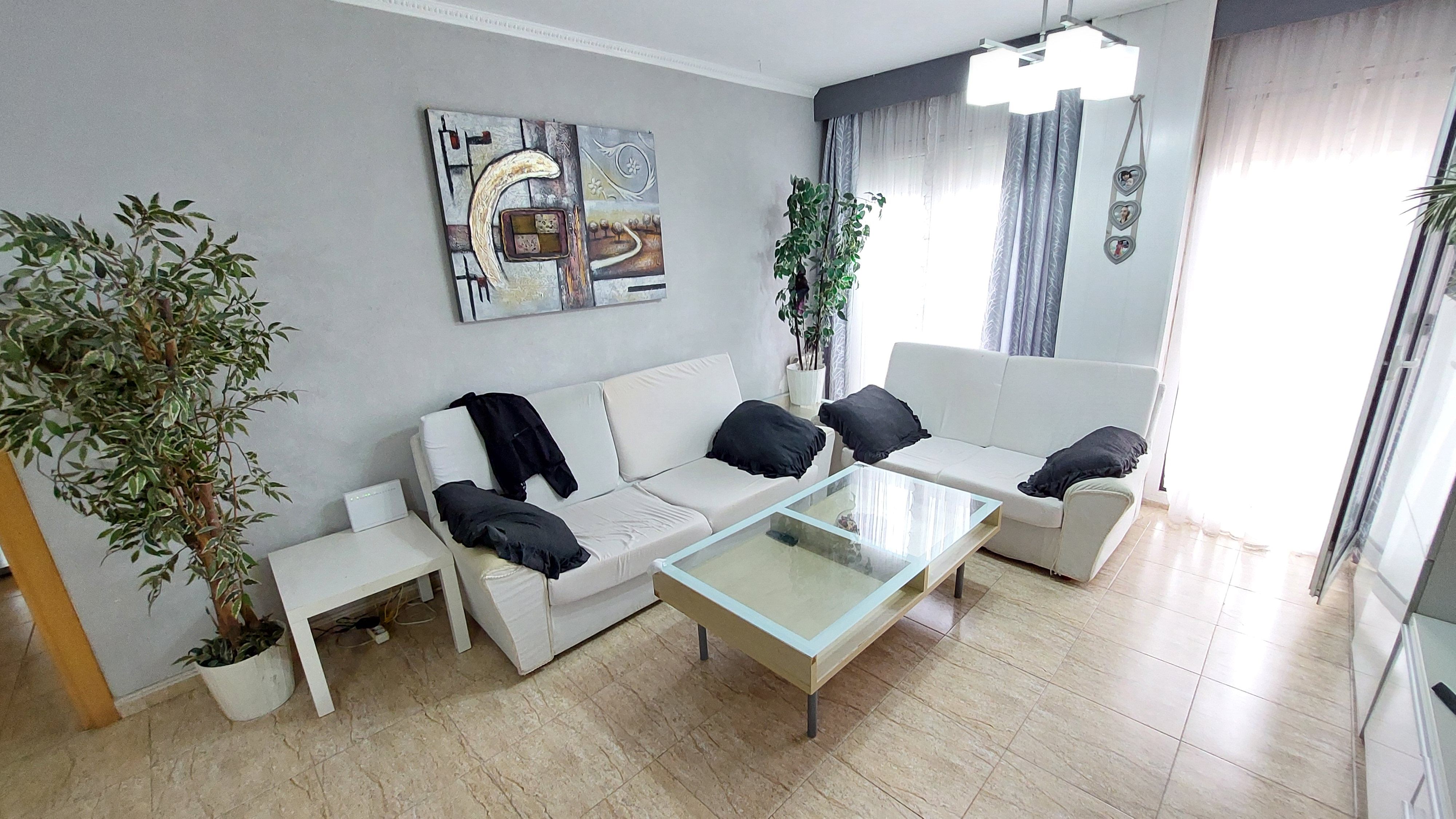 Sala d'estar de Pis en venda en Vilafranca del Penedès amb Calefacció, Terrassa i Traster