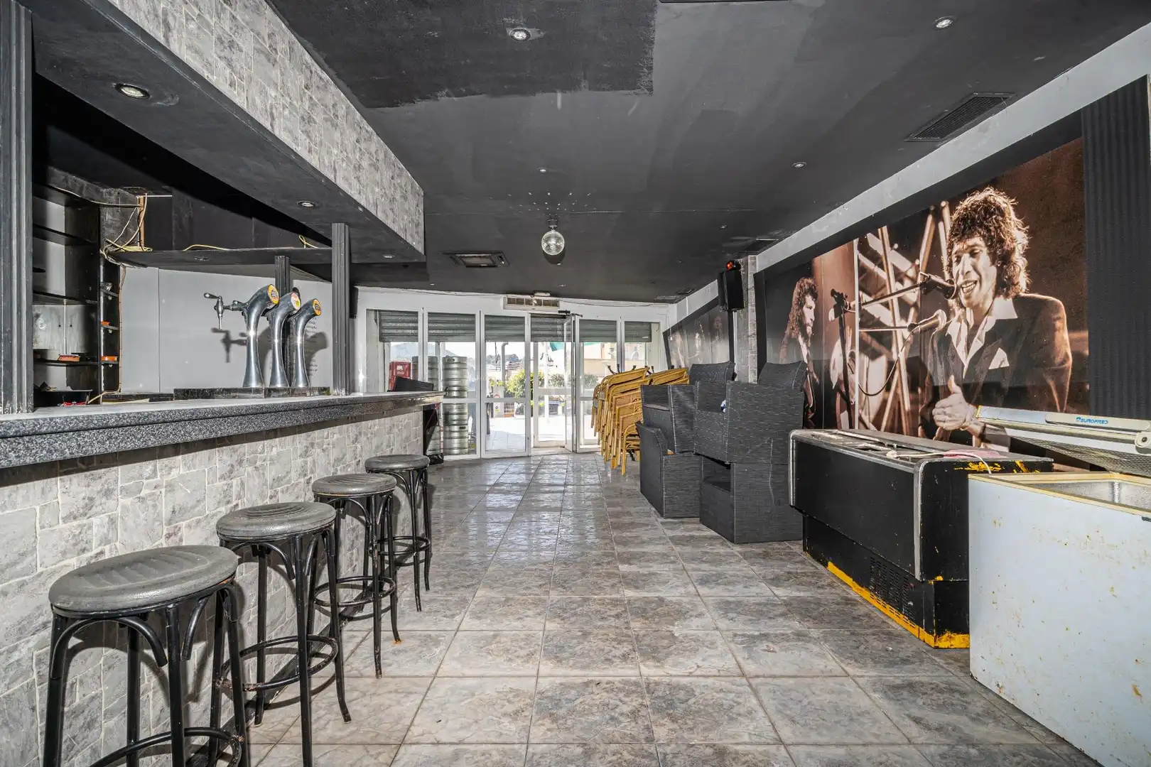 Local comercial en venda a Carrer de Ramon de Montcada, imagen 4