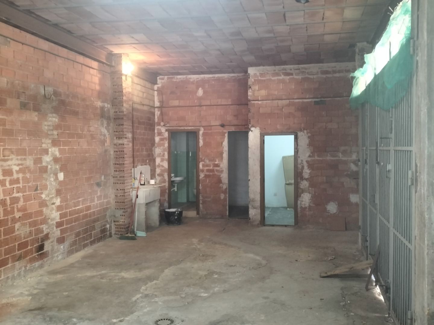 Premises for sale in La Pobla de Farnals