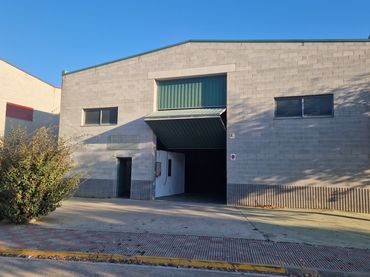 Nave industrial en alquiler en Carrer de la Indústria 3