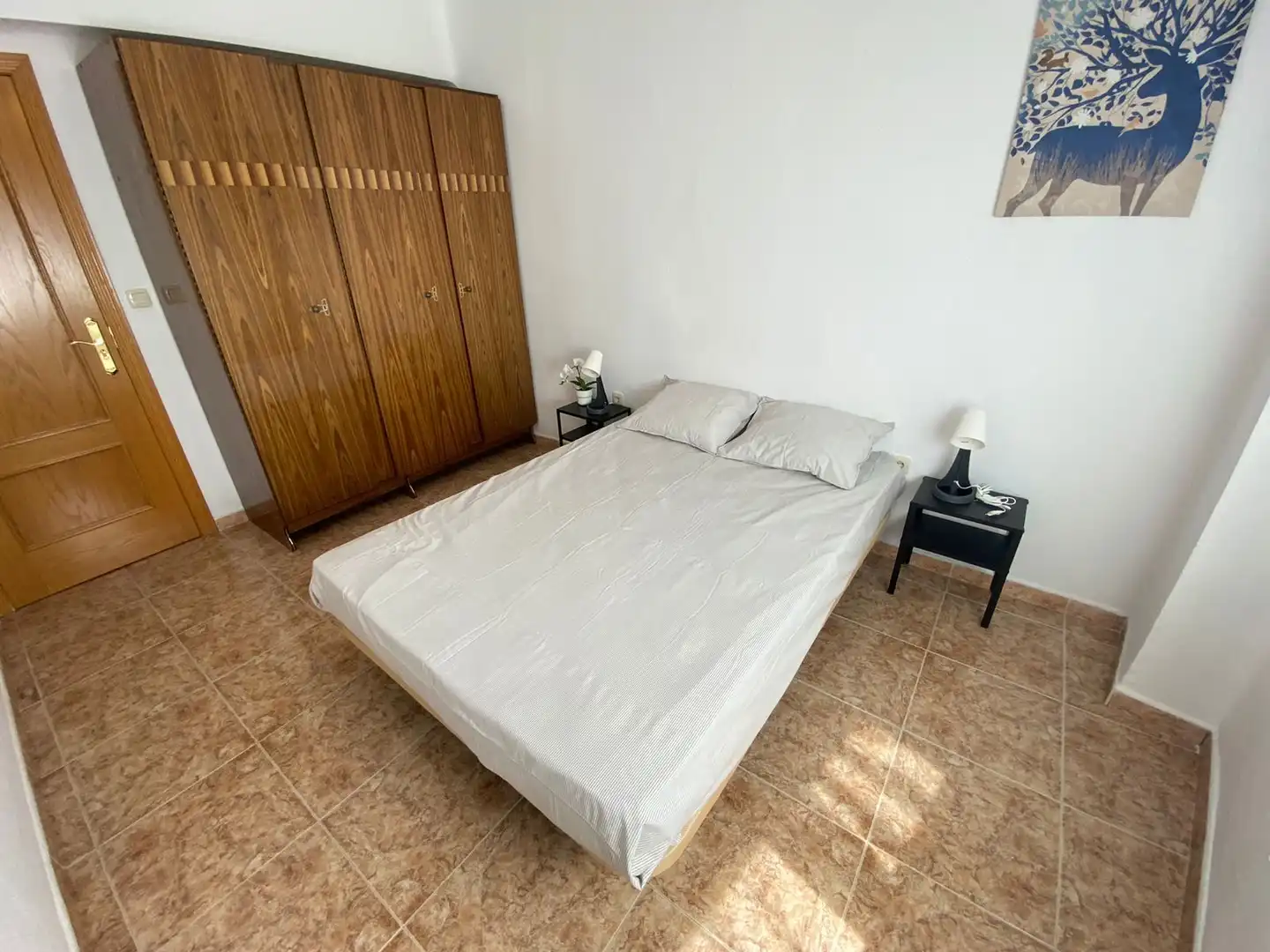 Room in Calle de Pedro Laborde, 10, Portazgo