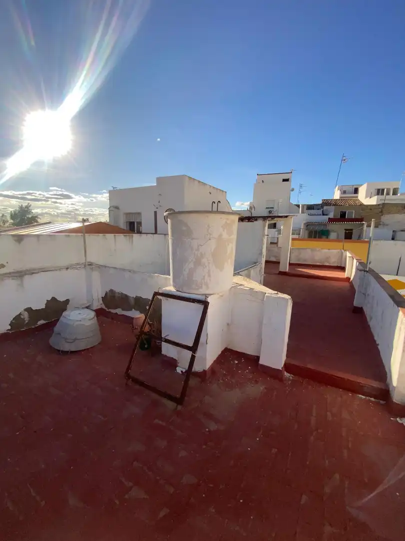 Exterior view of Houses for sale in Morón de la Frontera