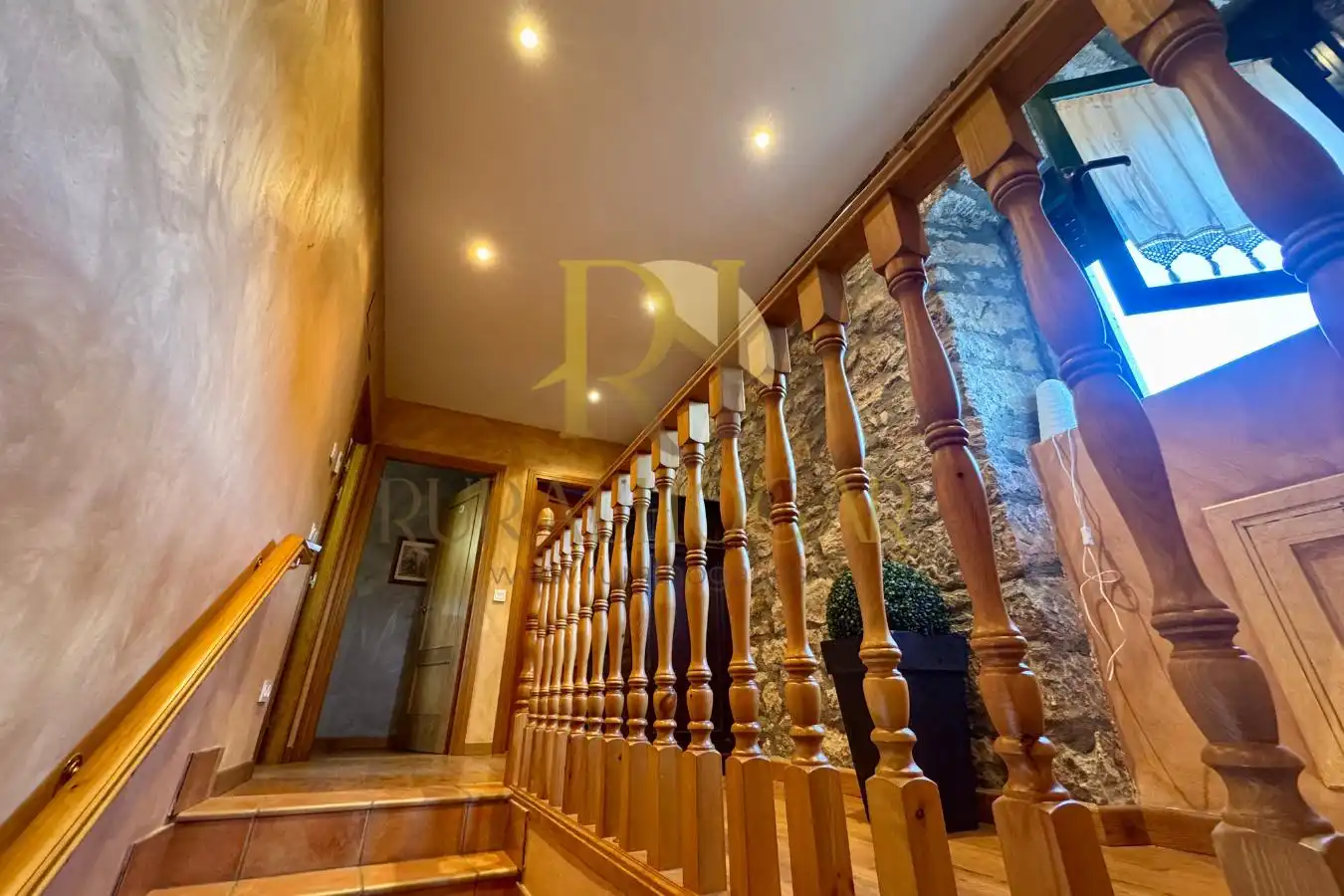Detached homes for sale in Carretera Bayos, 1, Cabrillanes