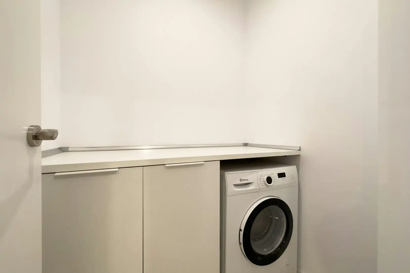 Flat for rent in Barcelona  with Air Conditioner, Heating and Furnished