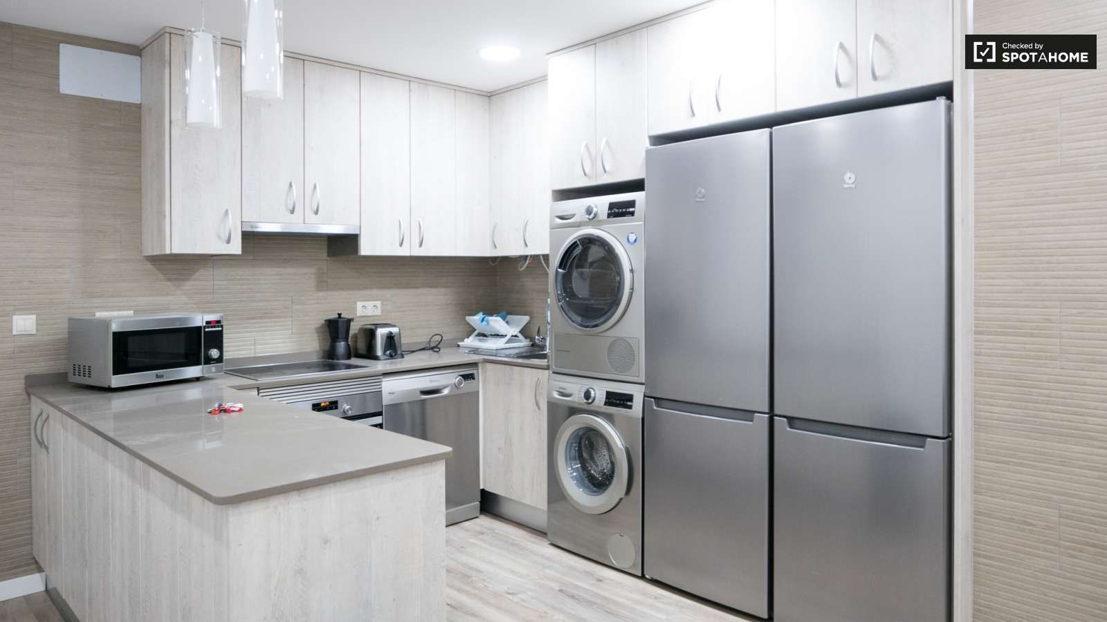Apartament per a compartir a Ríos Rosas - Nuevos Ministerios
