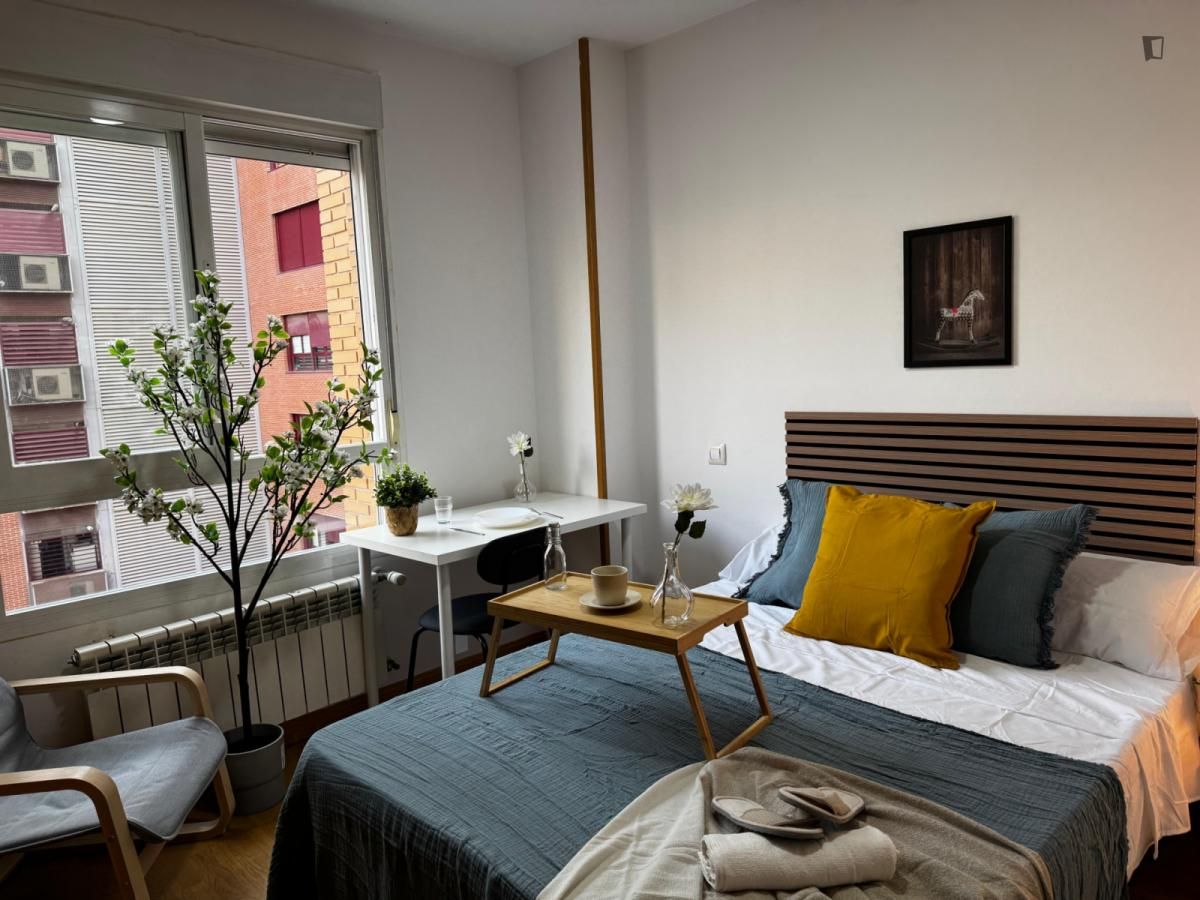 Apartment to share in Sanchinarro