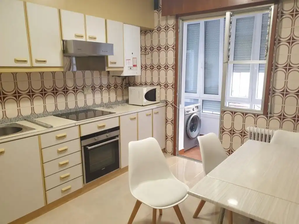 Habitació a Rúa San Rosendo, San Rosendo
