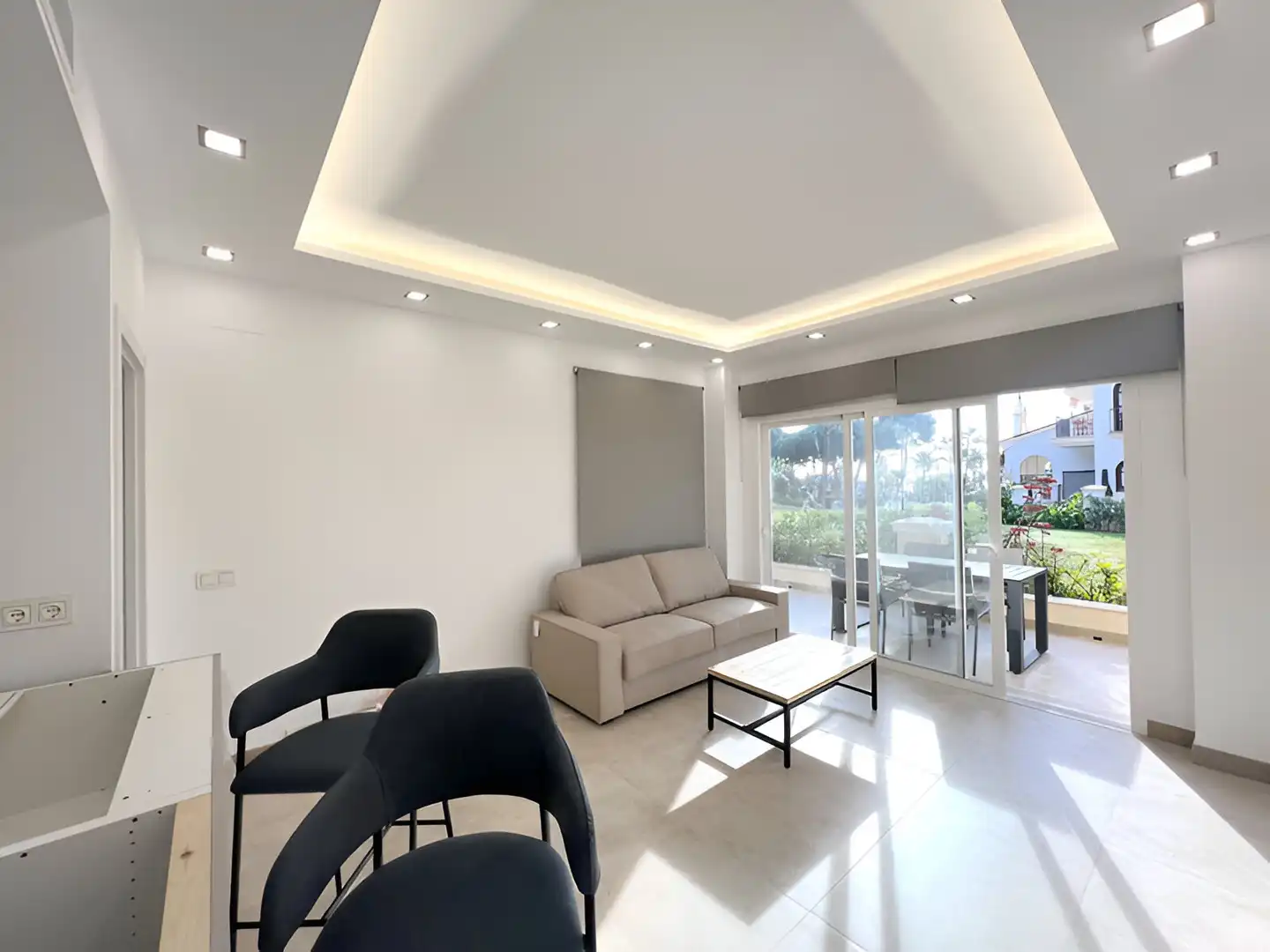 Habitatge amb piscina en venda a Nueva Andalucía, imagen 2