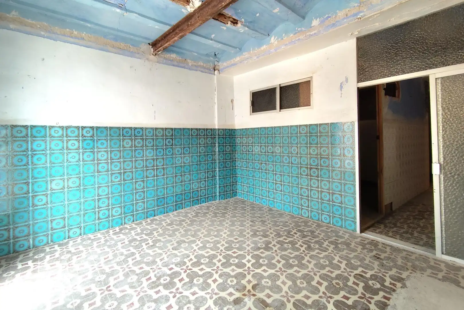 Kitchen of Houses for sale in Aras de los Olmos
