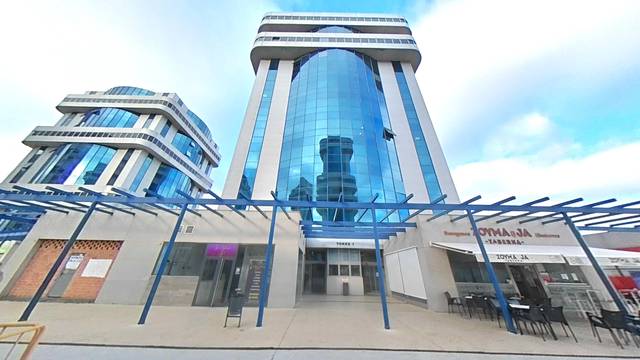 Oficina en Venta en Torneo Parque Empresarial en San Jerónimo - La Bachillera