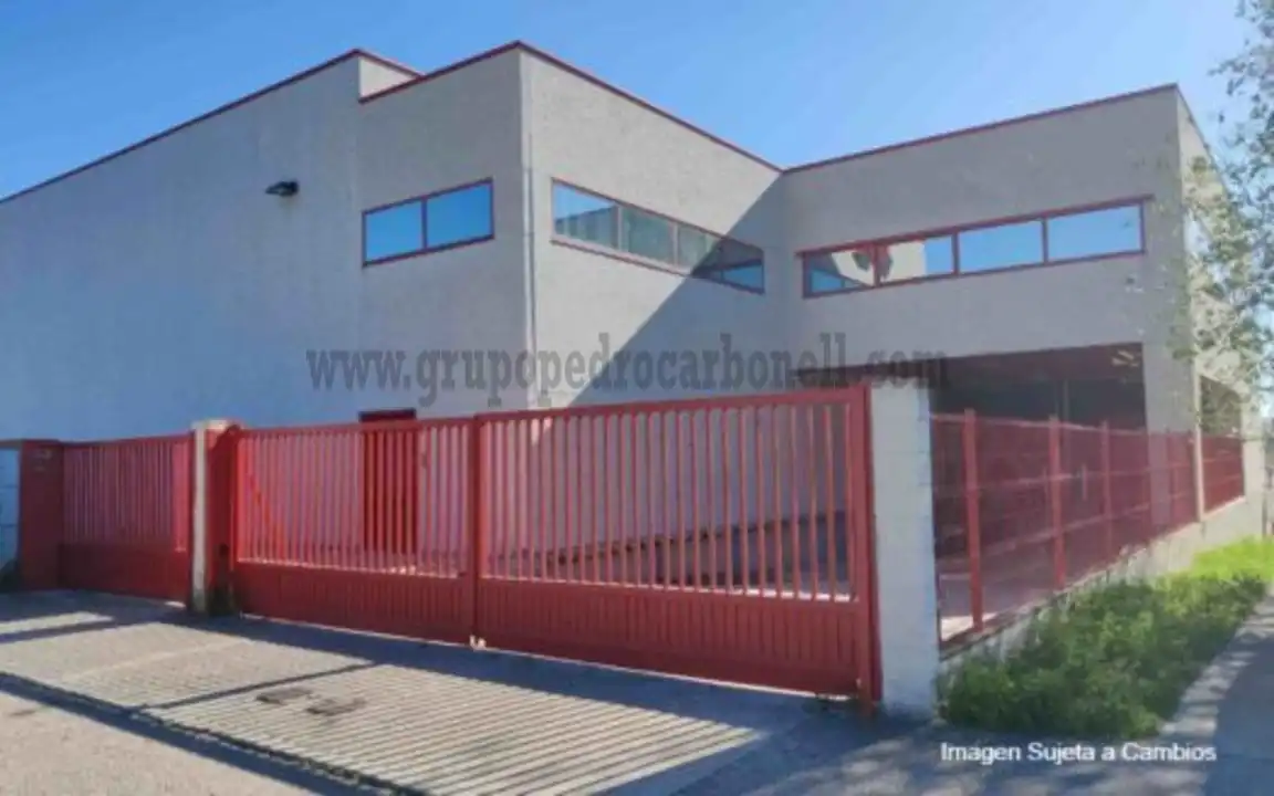 Vista exterior de Nau industrial en venda en Almoradí