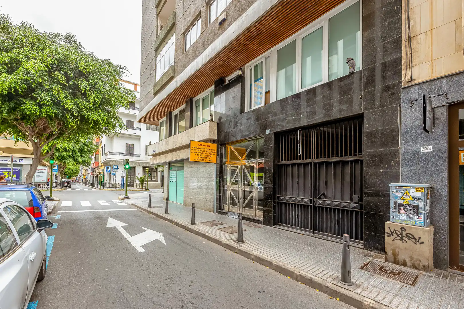 Exterior view of Commercial properties for sale in Las Palmas de Gran Canaria