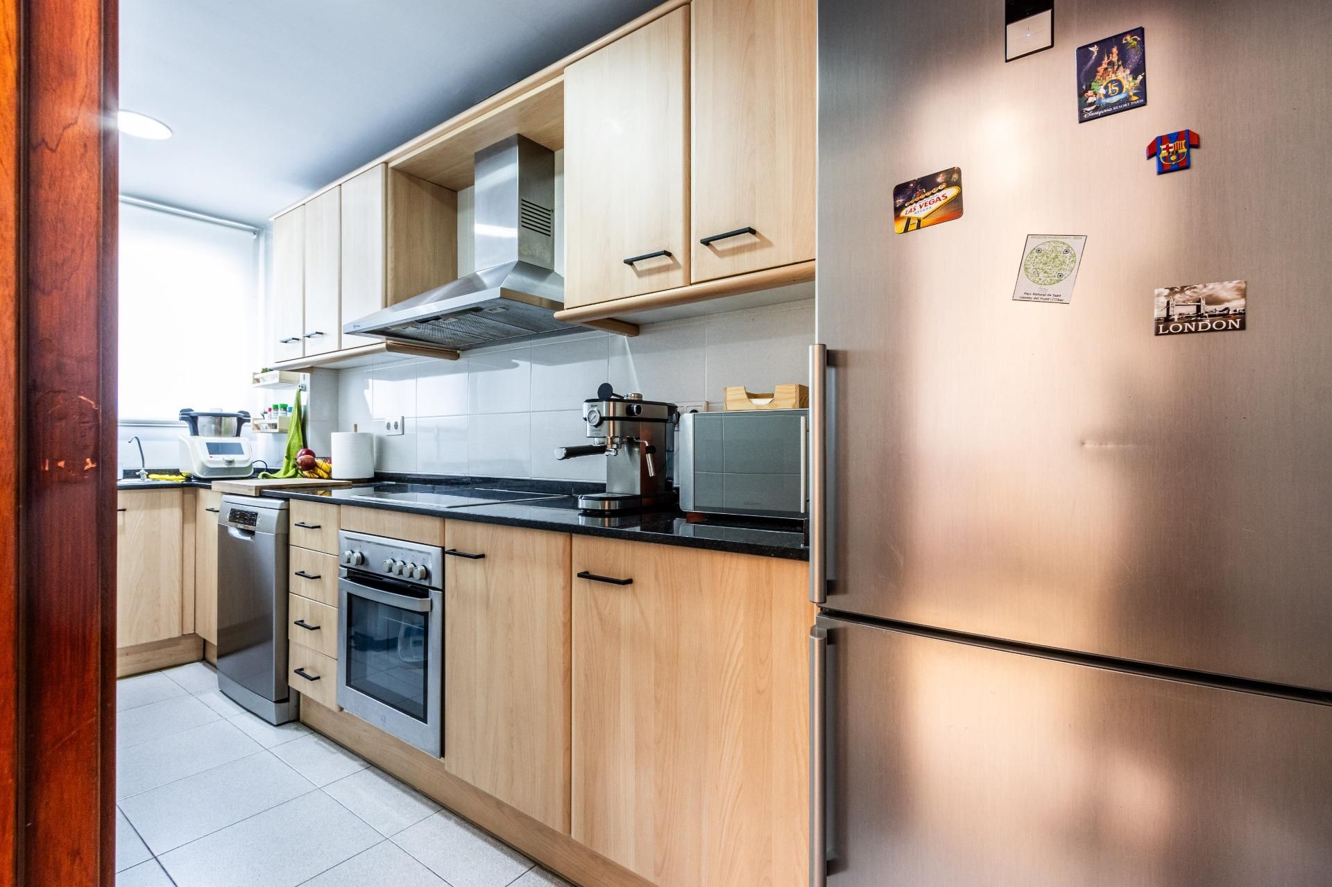Kitchen of Flat for sale in Terrassa  with Air Conditioner, Heating and Terrace