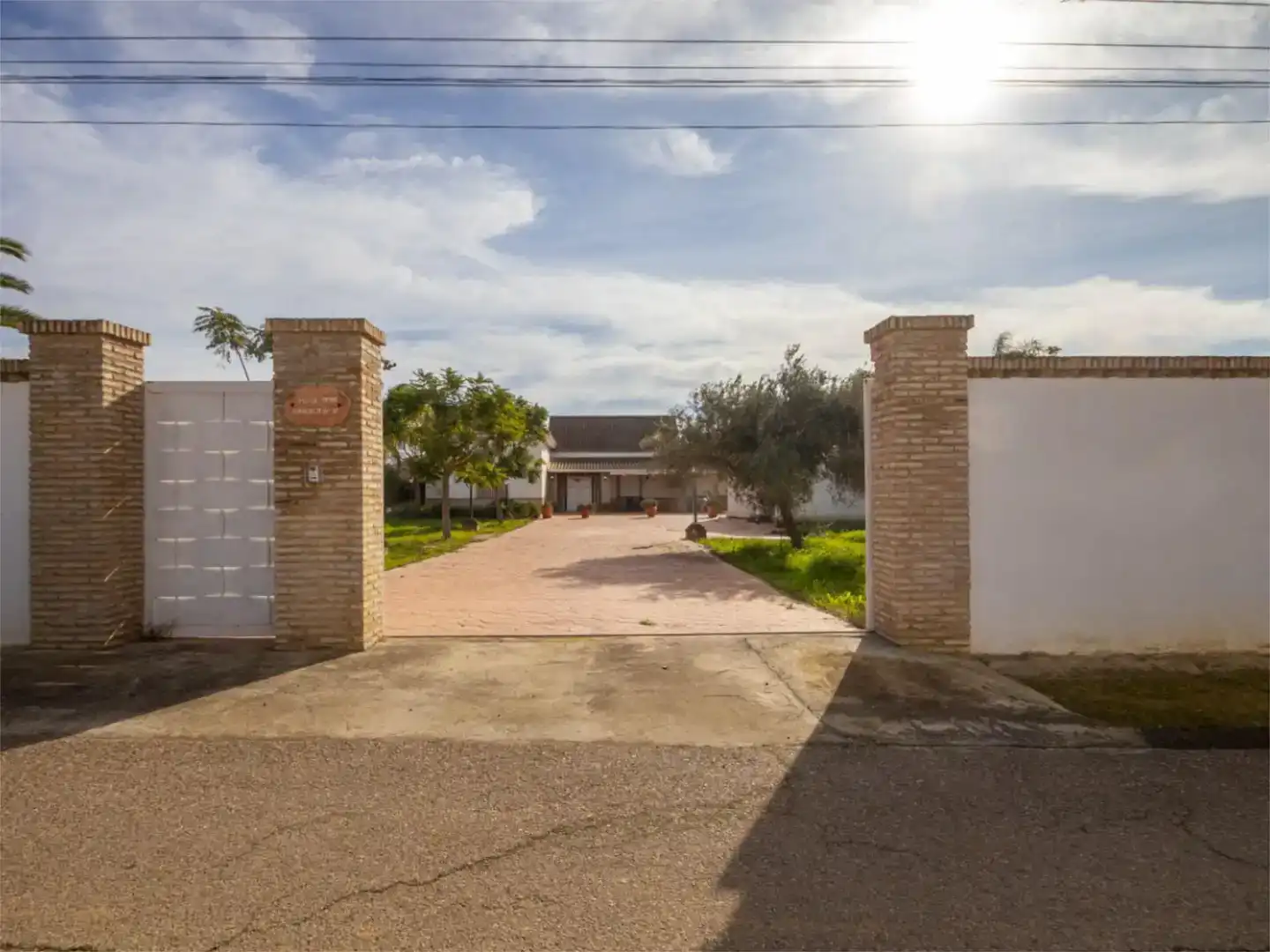 Vista exterior de Casa o chalet en venta en Carmona, Sevilla