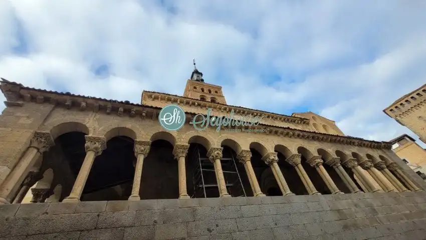 Vista exterior de Piso en venta en Segovia con Calefacción y Balcón