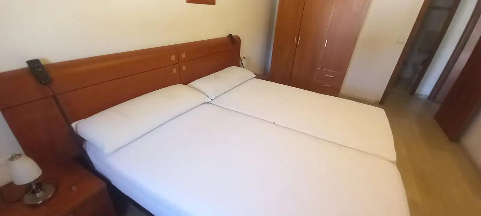 Habitación de Piso de alquiler en Rubí con Aire acondicionado, Terraza y Amueblado