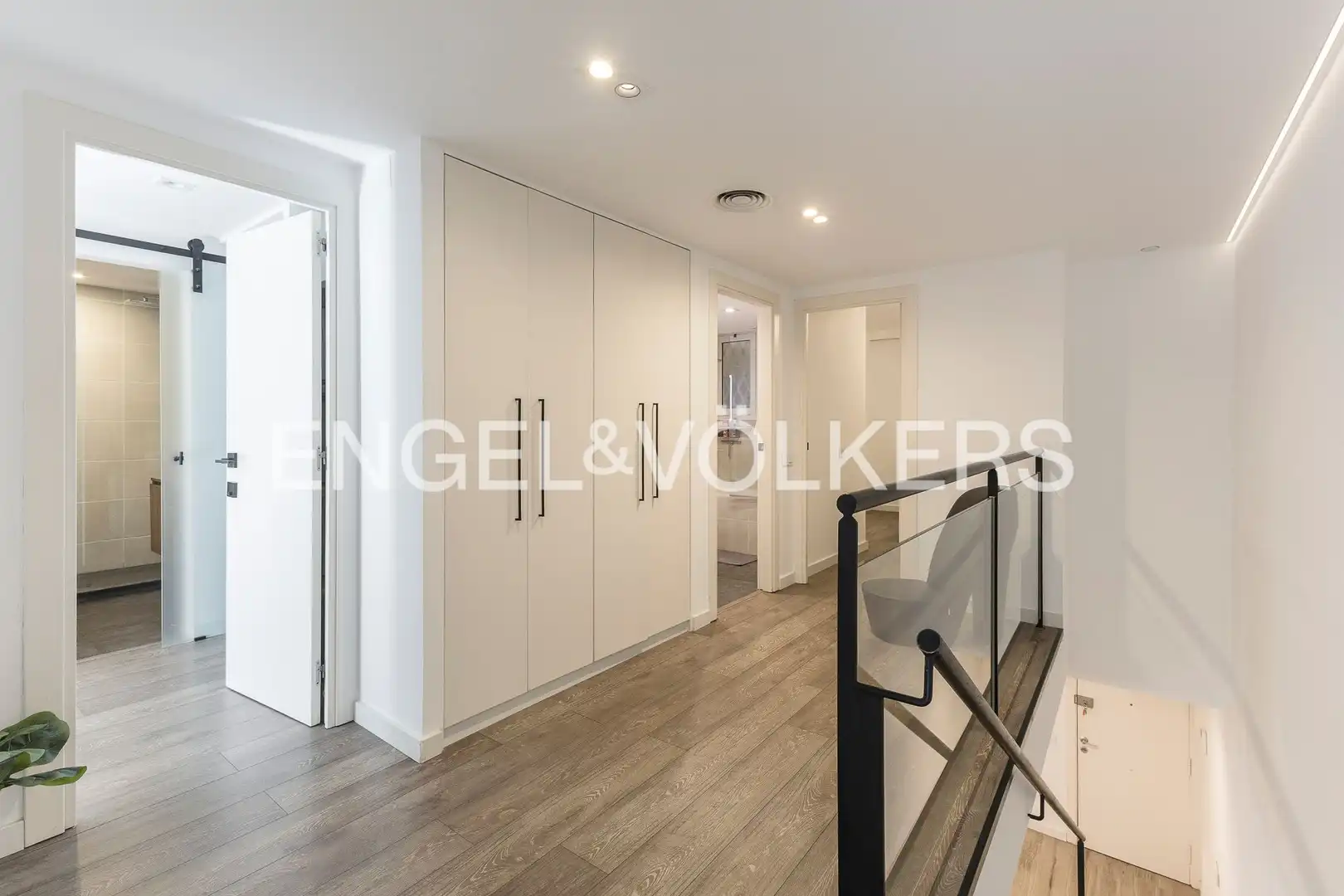Duplexes for rent in Barcelona  with Air Conditioner, Heating and Parquet flooring