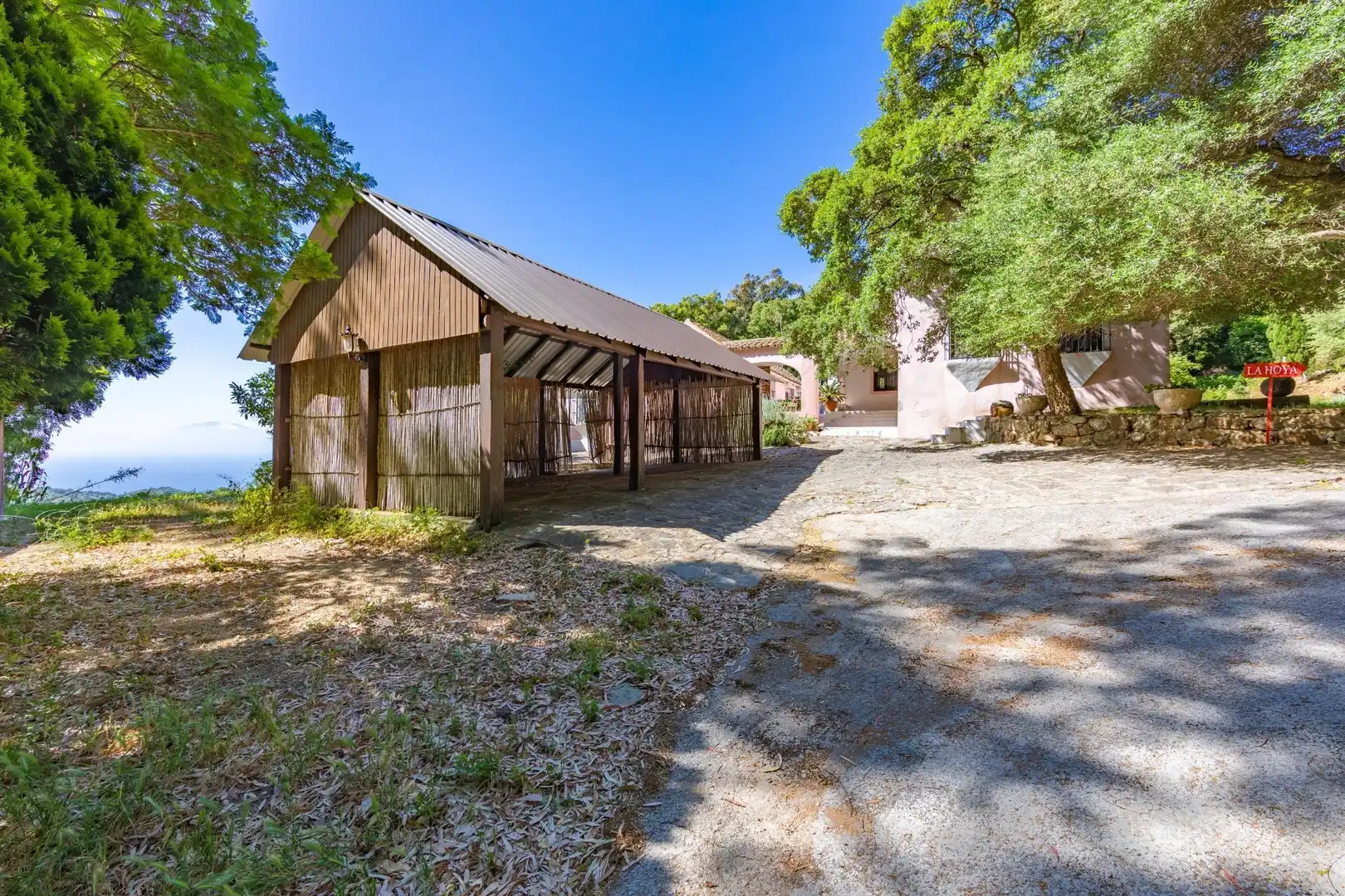 Außenansicht von Country house zum Verkauf in Tarifa mit Heizung und Gemeinschaftspool