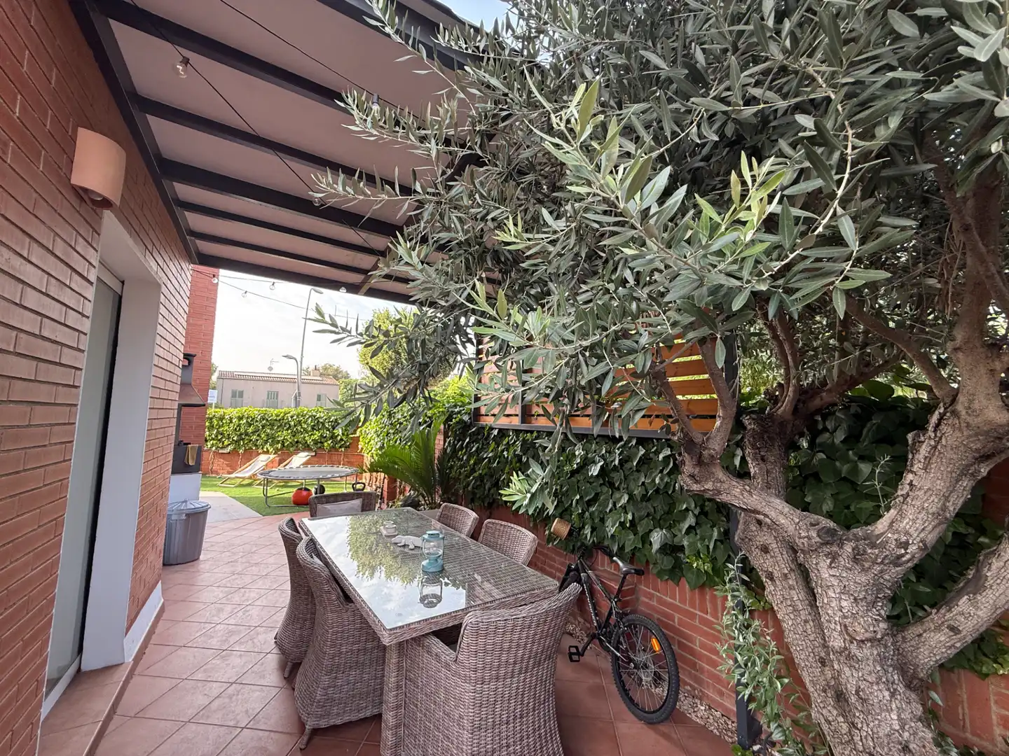 Terrace of Houses for sale in Sant Joan Despí  with Air Conditioner, Heating and Private garden