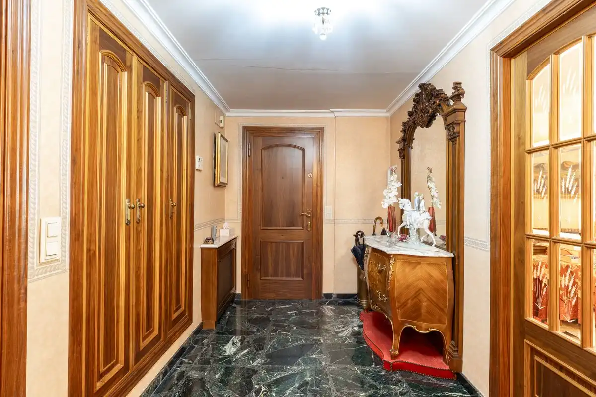 Piso con ascensor en venta en Calle Marqués de Zenete, imagen 6