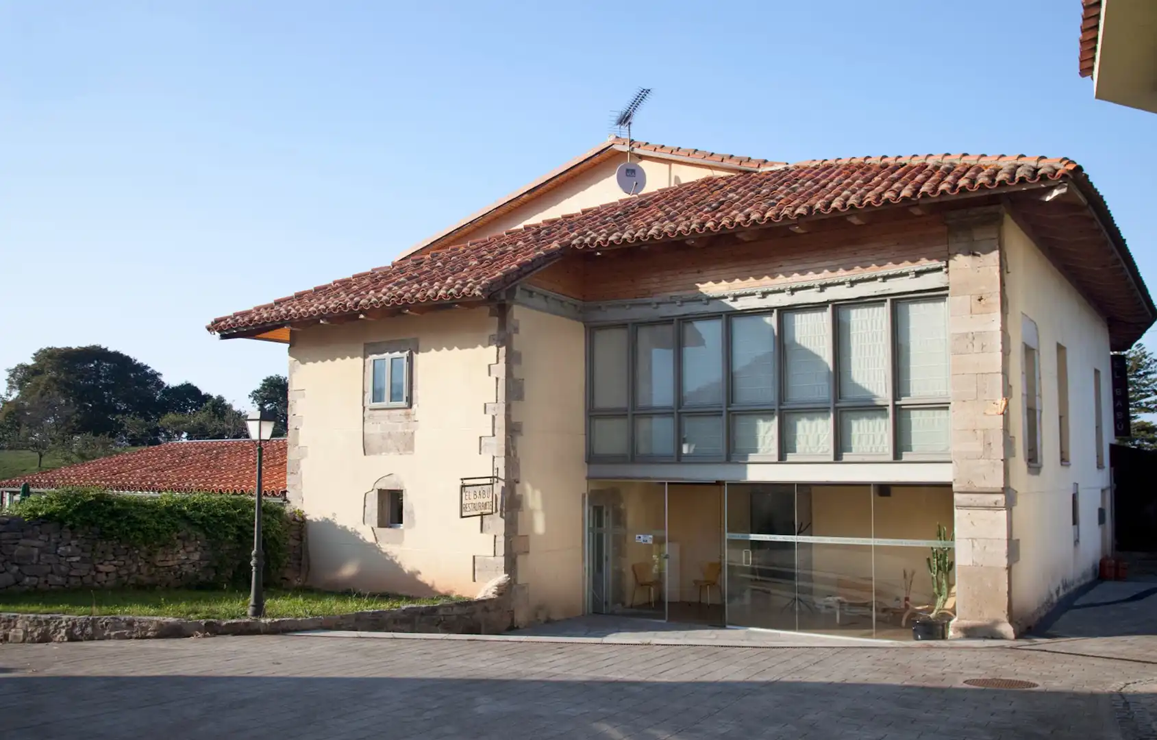 Exterior view of Houses for sale in Caravia  with Heating, Private garden and Parquet flooring
