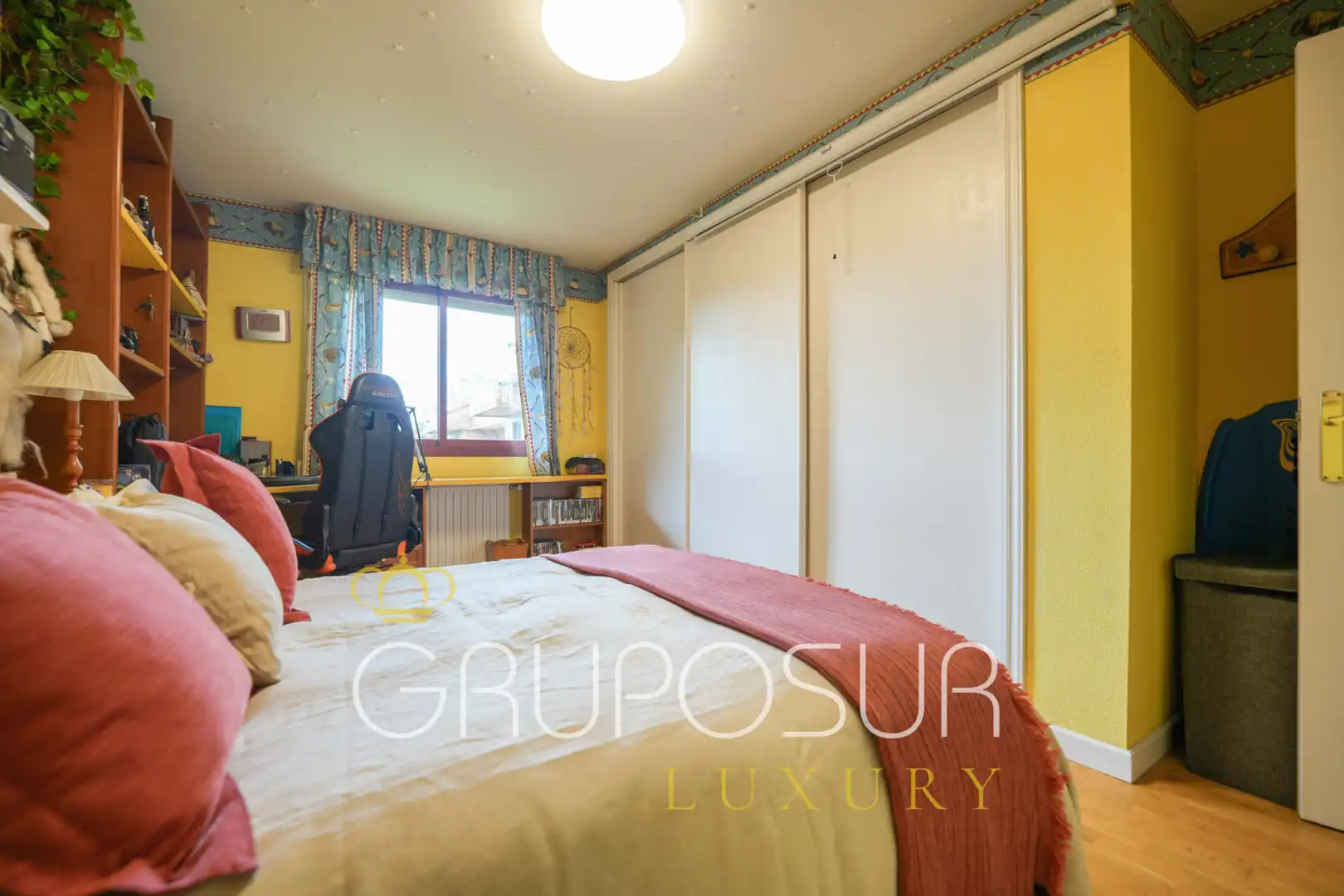 Bedroom of Detached homes for sale in Simancas  with Heating, Private garden and Parquet flooring