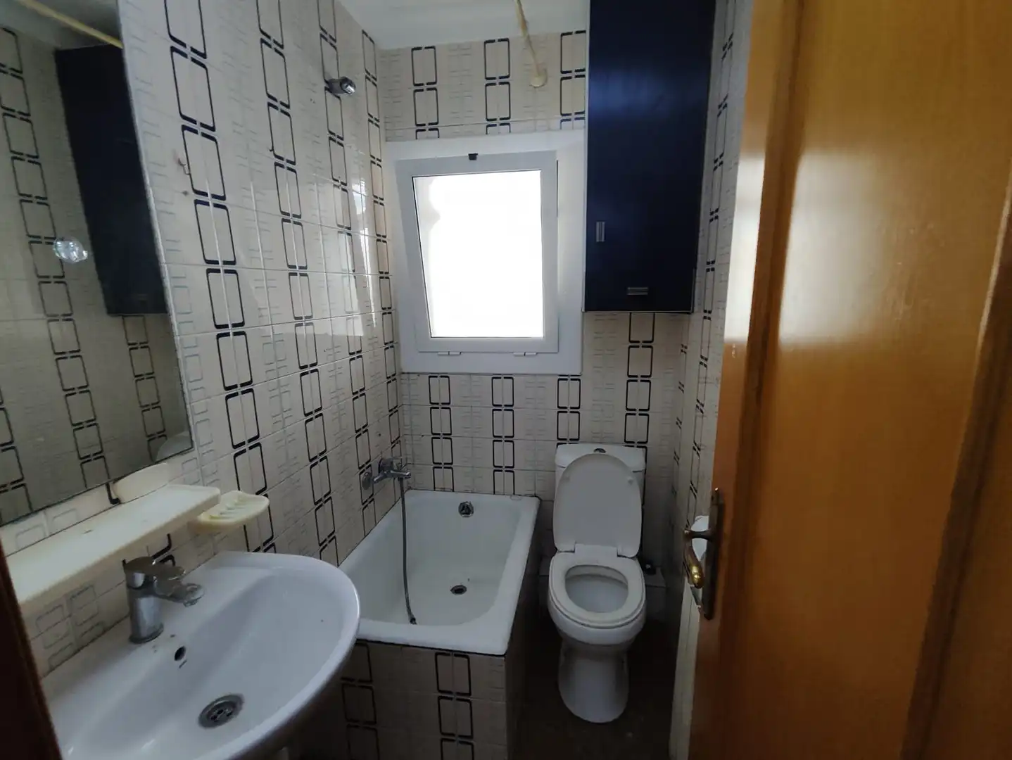 Bany de Pis en venda en Rubí