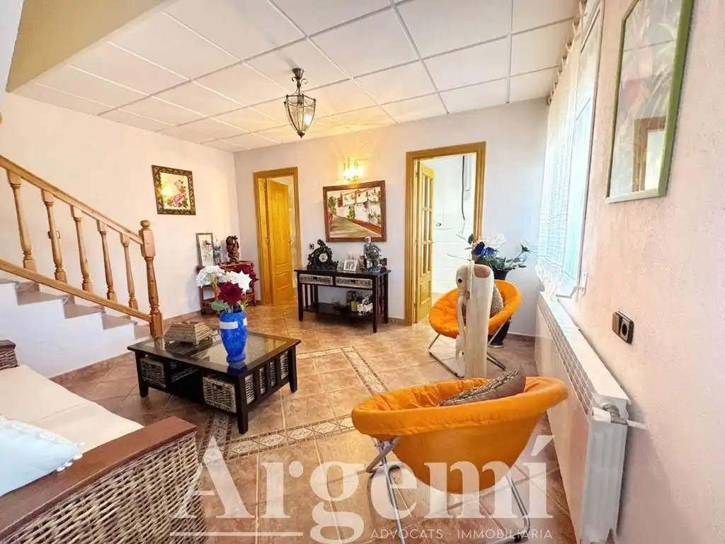 Sala d'estar de Casa o xalet en venda en Lliçà d'Amunt amb Aire condicionat, Calefacció i Jardí privat