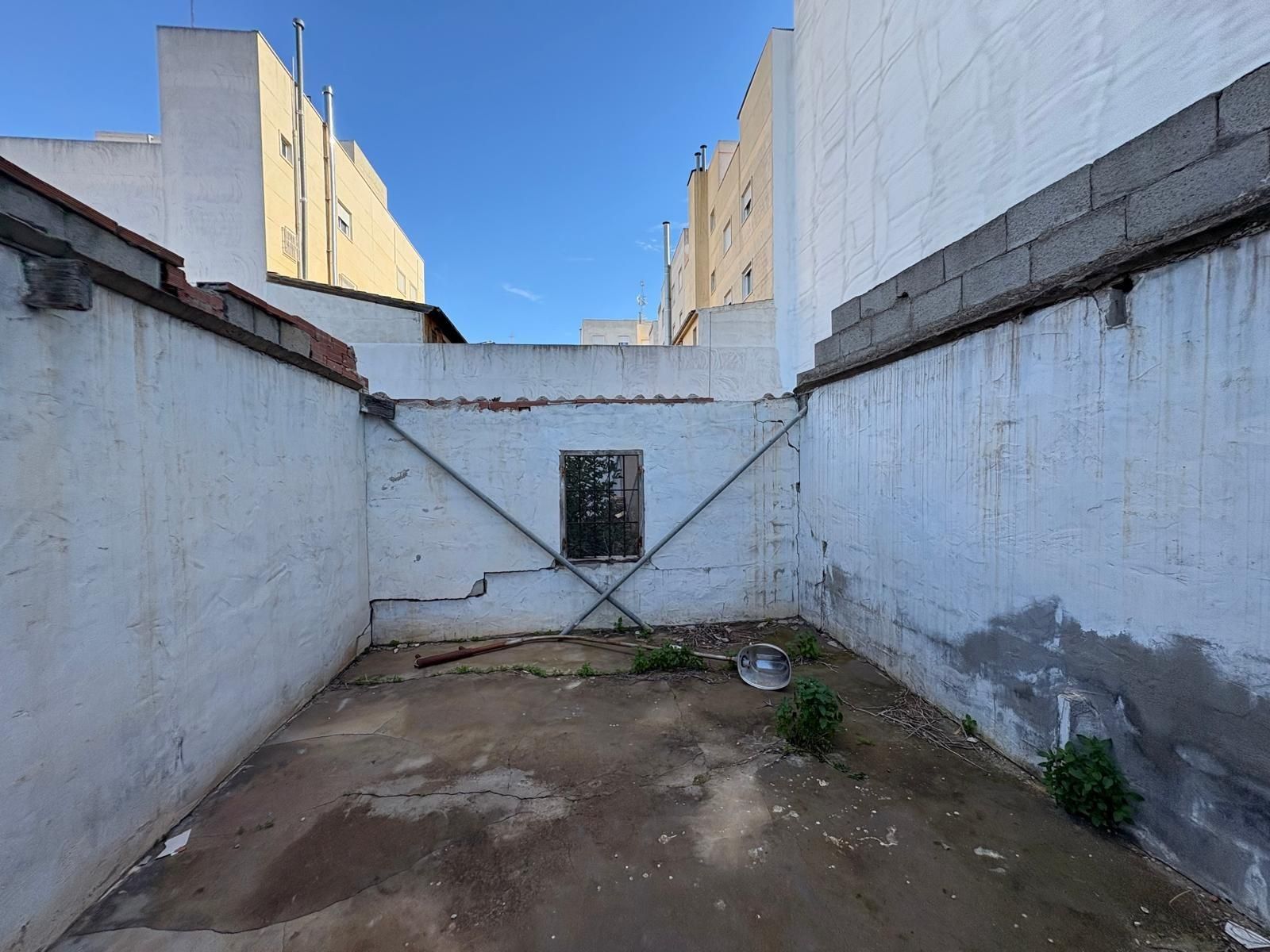 Vista exterior de Residencial en venda en Elche / Elx