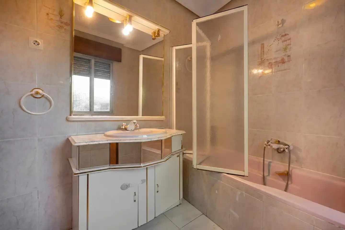 Baño de Casa o chalet en venta en Pajares de Adaja, Ávila