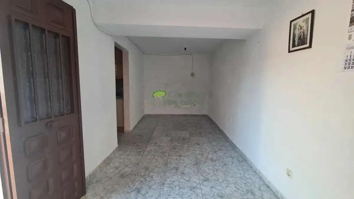Casa o xalet en venda en Benamargosa amb Traster