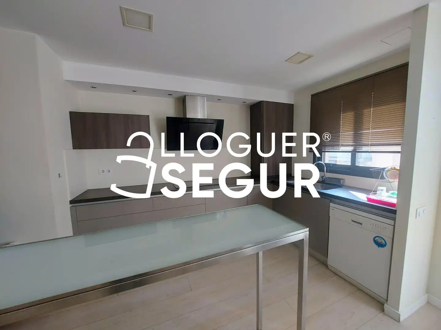 Küche von Wohnung zur Miete in Barcelona mit Klimaanlage und Heizung