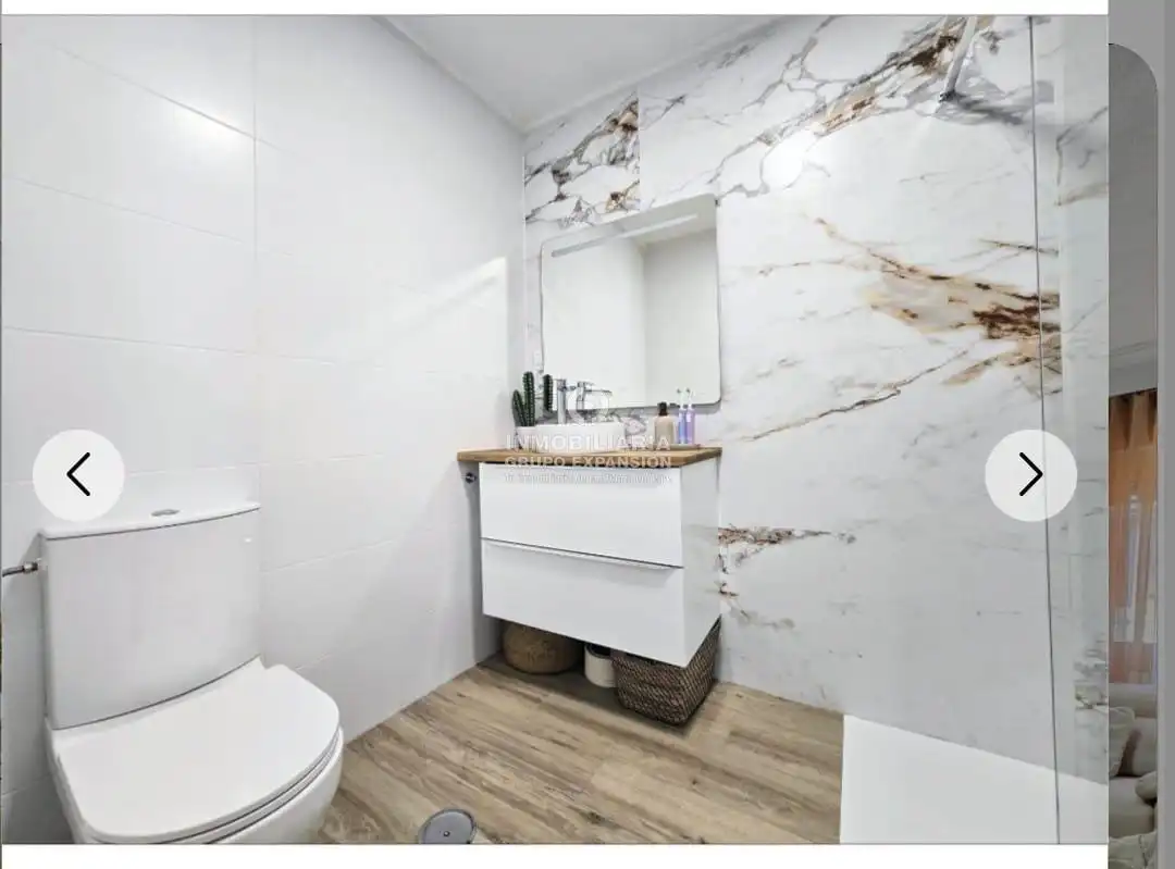 Baño de Piso en venta en Aspe con Aire acondicionado