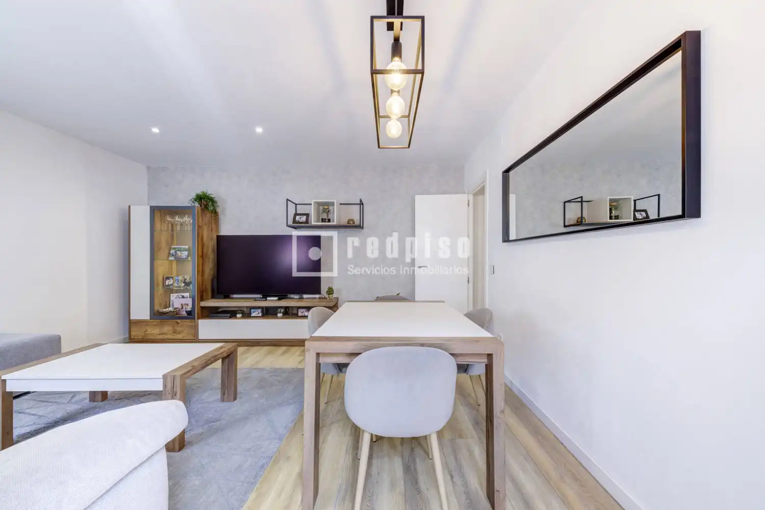 Living room of Flat for sale in Pozuelo de Alarcón  with Air Conditioner, Heating and Terrace