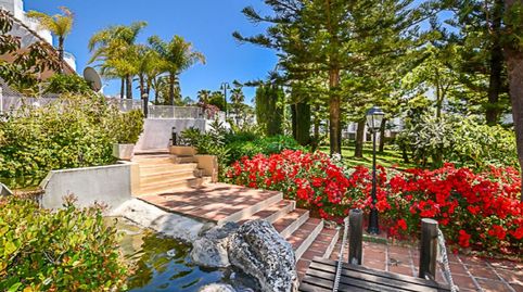 Bonito apartamento en Elviria