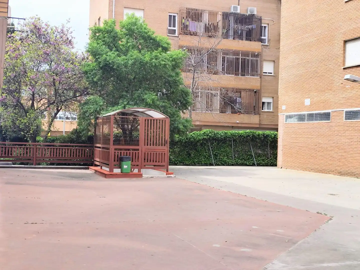 Parking de Dúplex en venta en Azuqueca de Henares con Aire acondicionado y Calefacción