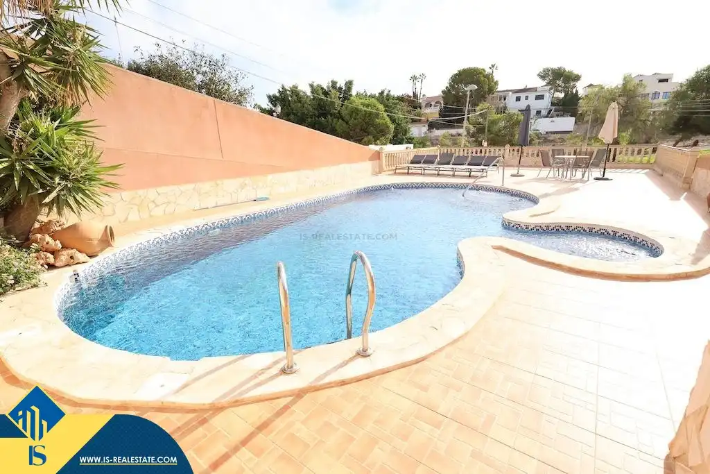 Piscina de Casa o xalet de lloguer en Orihuela amb Terrassa, Piscina i Moblat