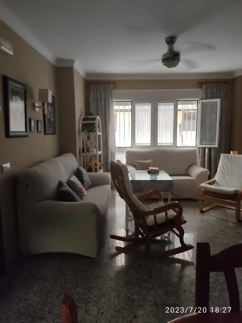 Flat with lift to rent in Calle Poeta Salvador Rueda