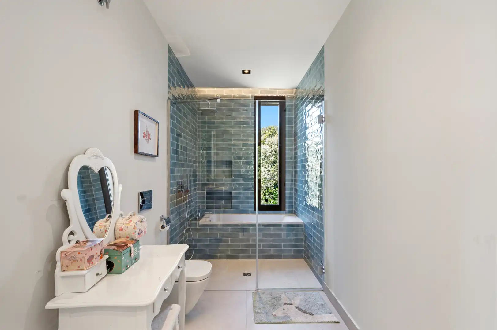 Baño de Casa o chalet en venta en Las Rozas de Madrid con Aire acondicionado, Calefacción y Jardín privado