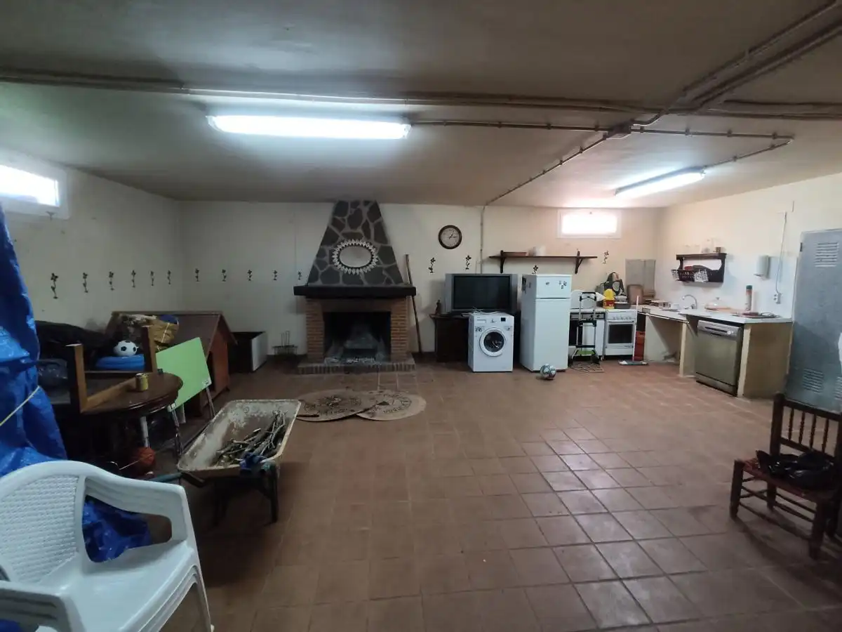 Casa o xalet en venda en Serradilla amb Aire condicionat