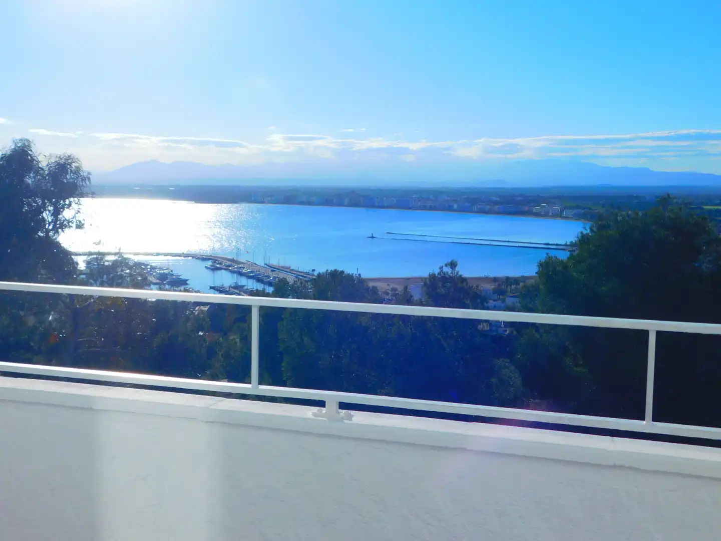 Apartament en venda a Almadrava - Canyelles - Puig-Rom