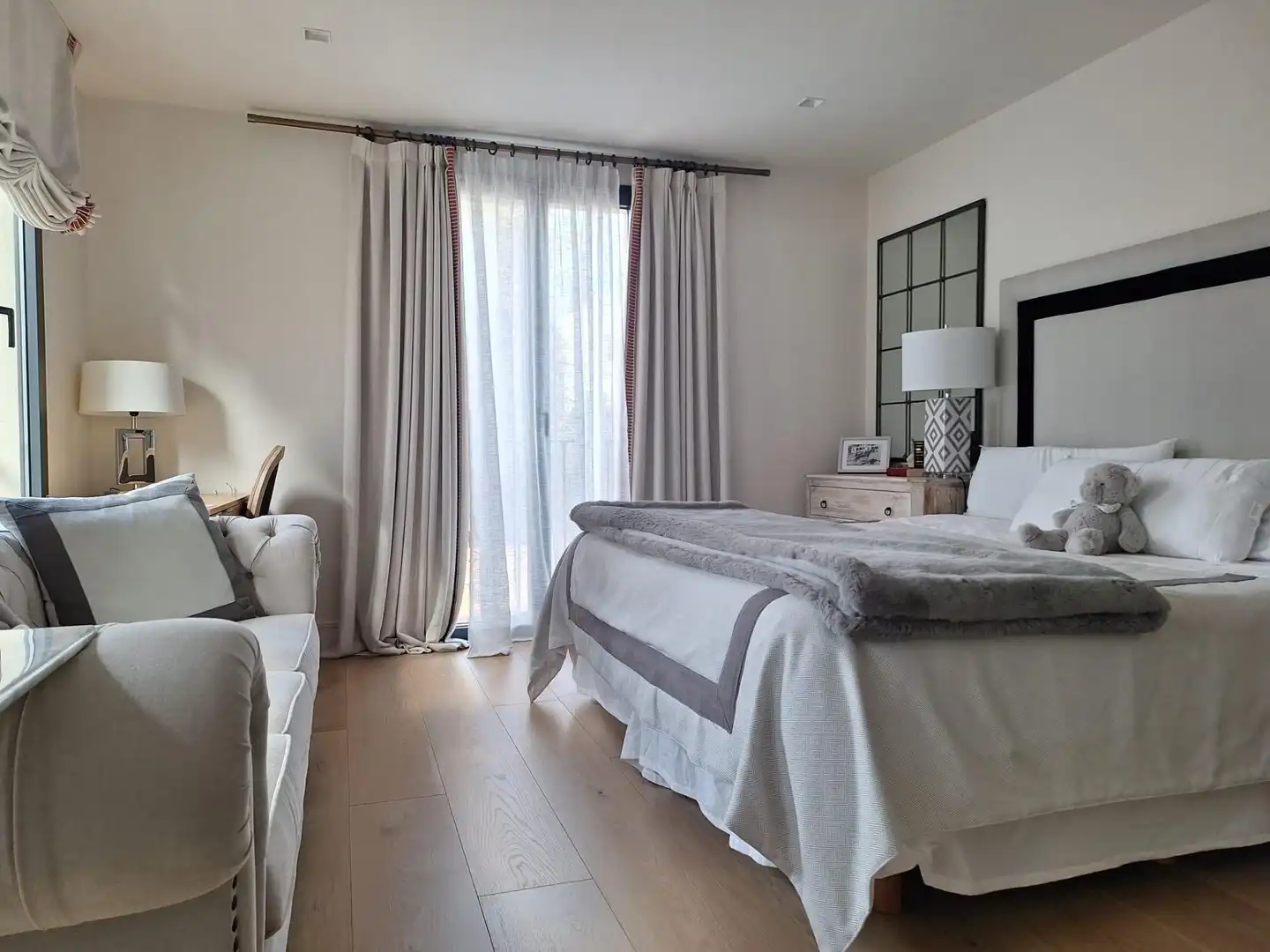 Schlafzimmer von Haus oder Chalet zur Miete in Madrid mit Klimaanlage, Heizung und Privatgarten