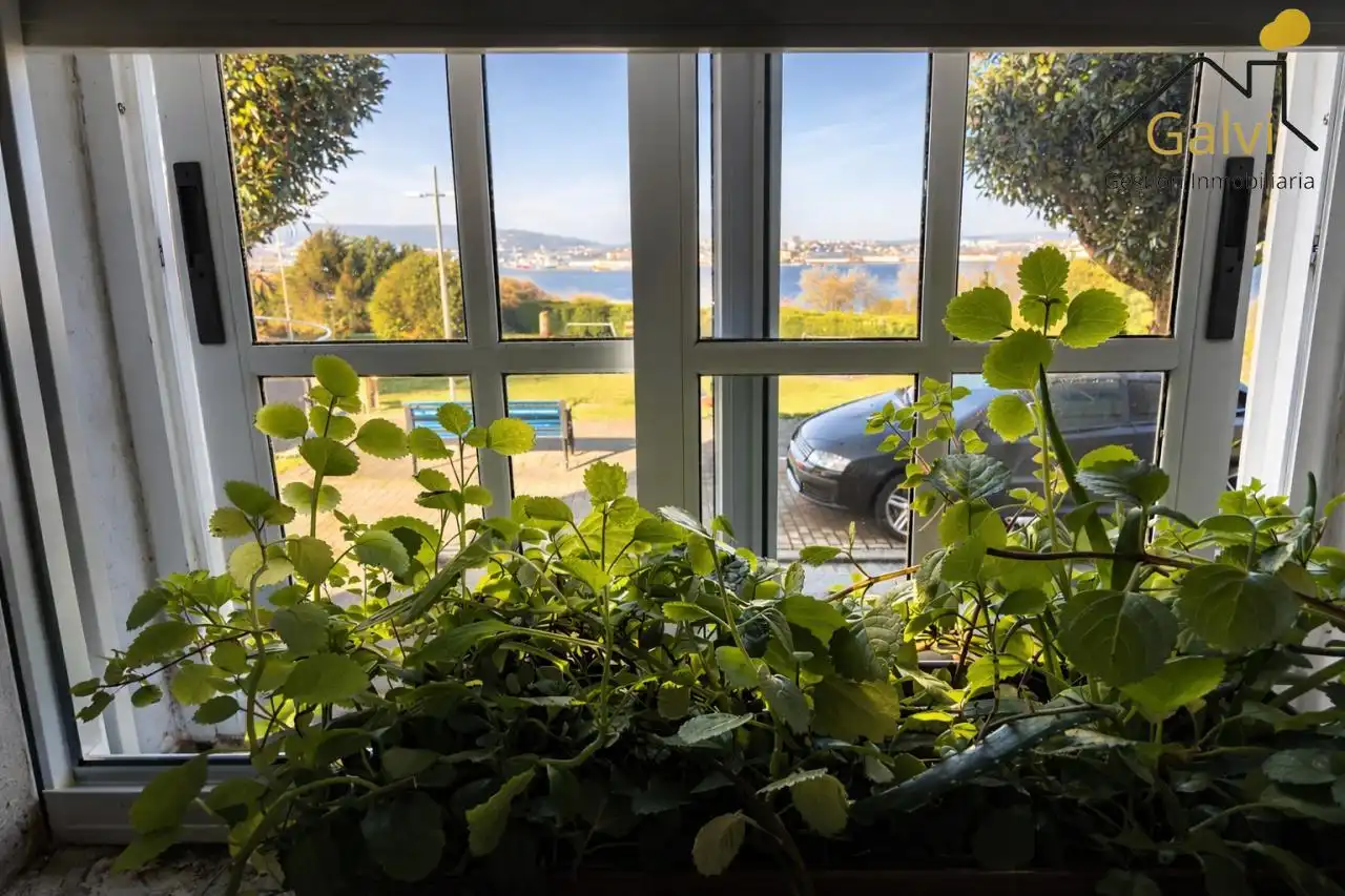 Jardín de Planta baja en venta en Mugardos con Calefacción
